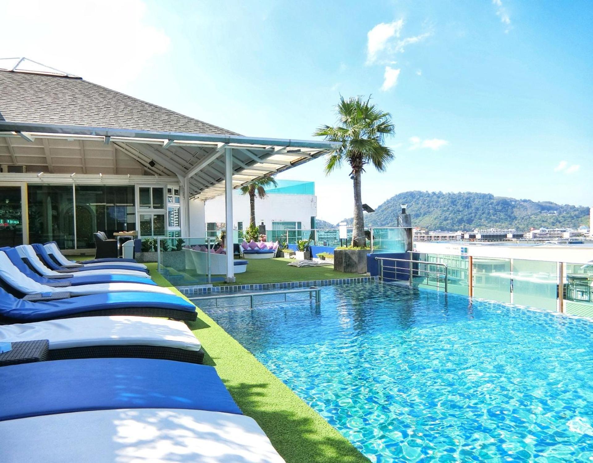 Sira Grande Hotel & Spa Patong Exterior photo