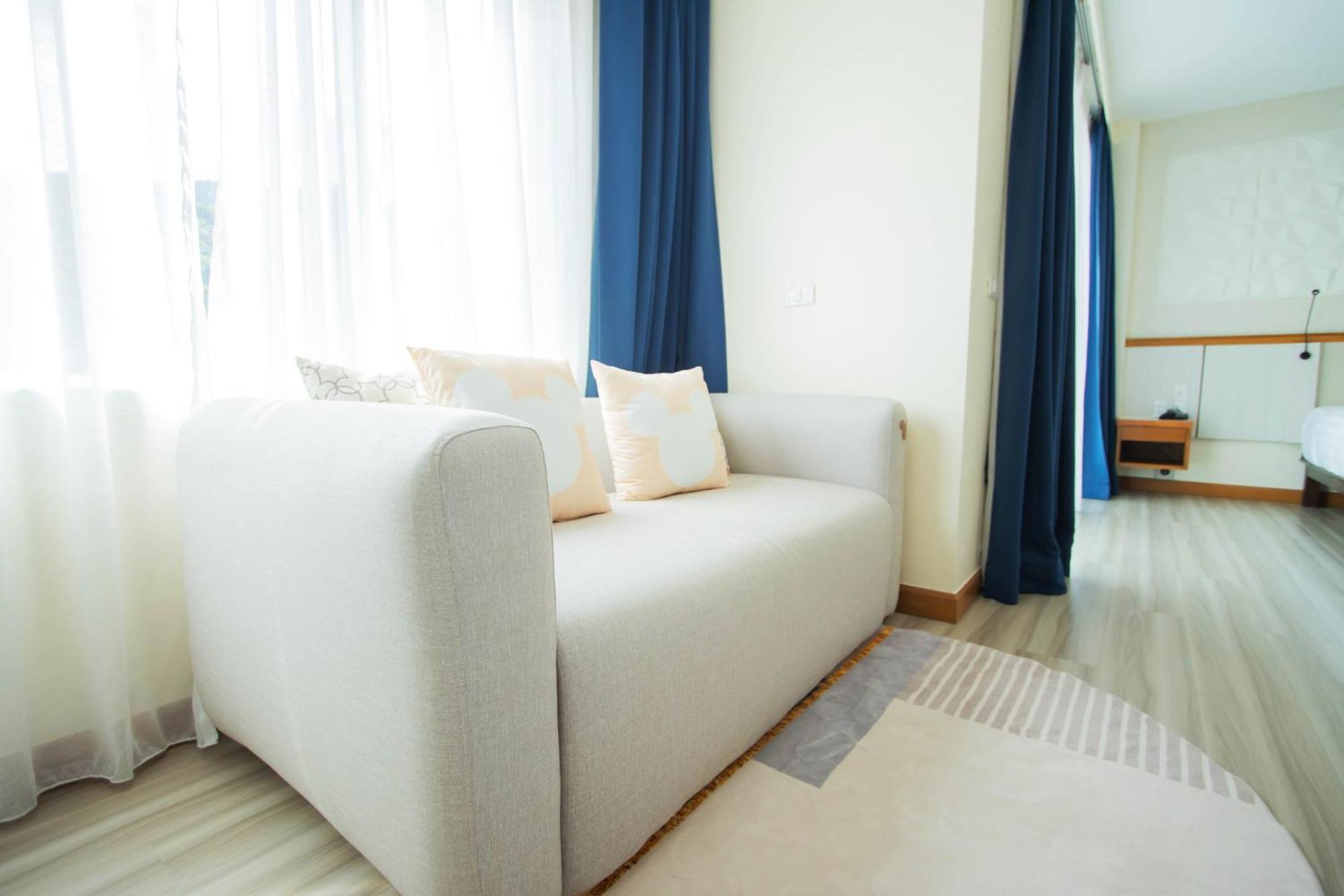 Sira Grande Hotel & Spa Patong Exterior photo